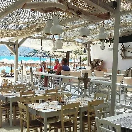 Seaside Poros Apartment