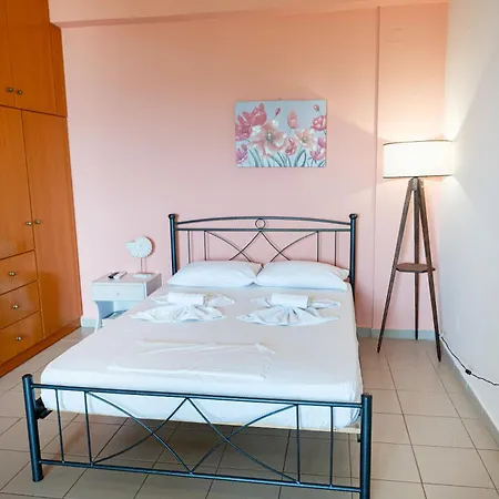 Apartment Seaside Poros